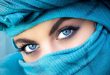 إمرأة عربية جميلة ذات عينين زرقاوين
